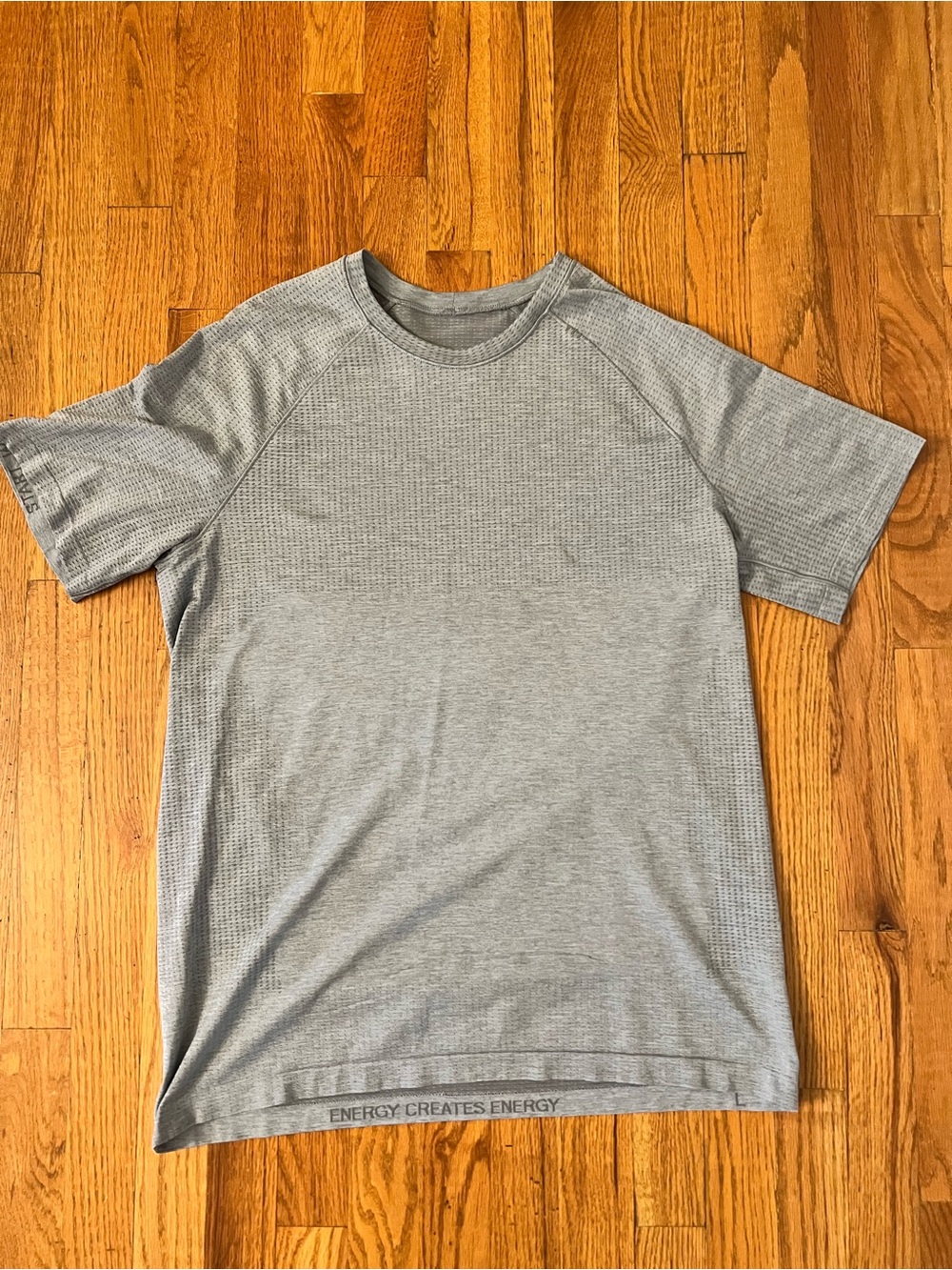 Lululemon Metal Vent Tech